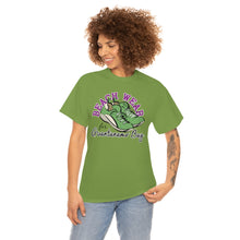 Load image into Gallery viewer, Beach wear T-shirt - kiwi - female model
